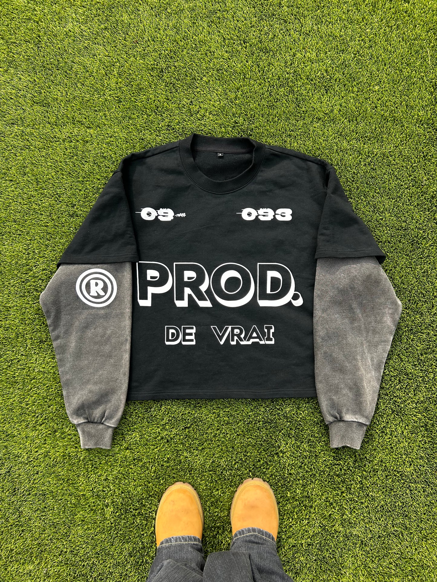 Prod. de Vrai” Black